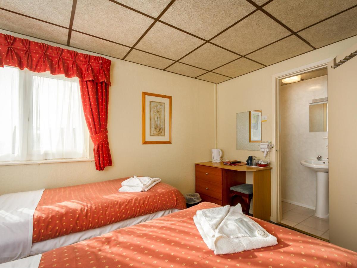 Oak Lea Hotel Blackpool Room photo
